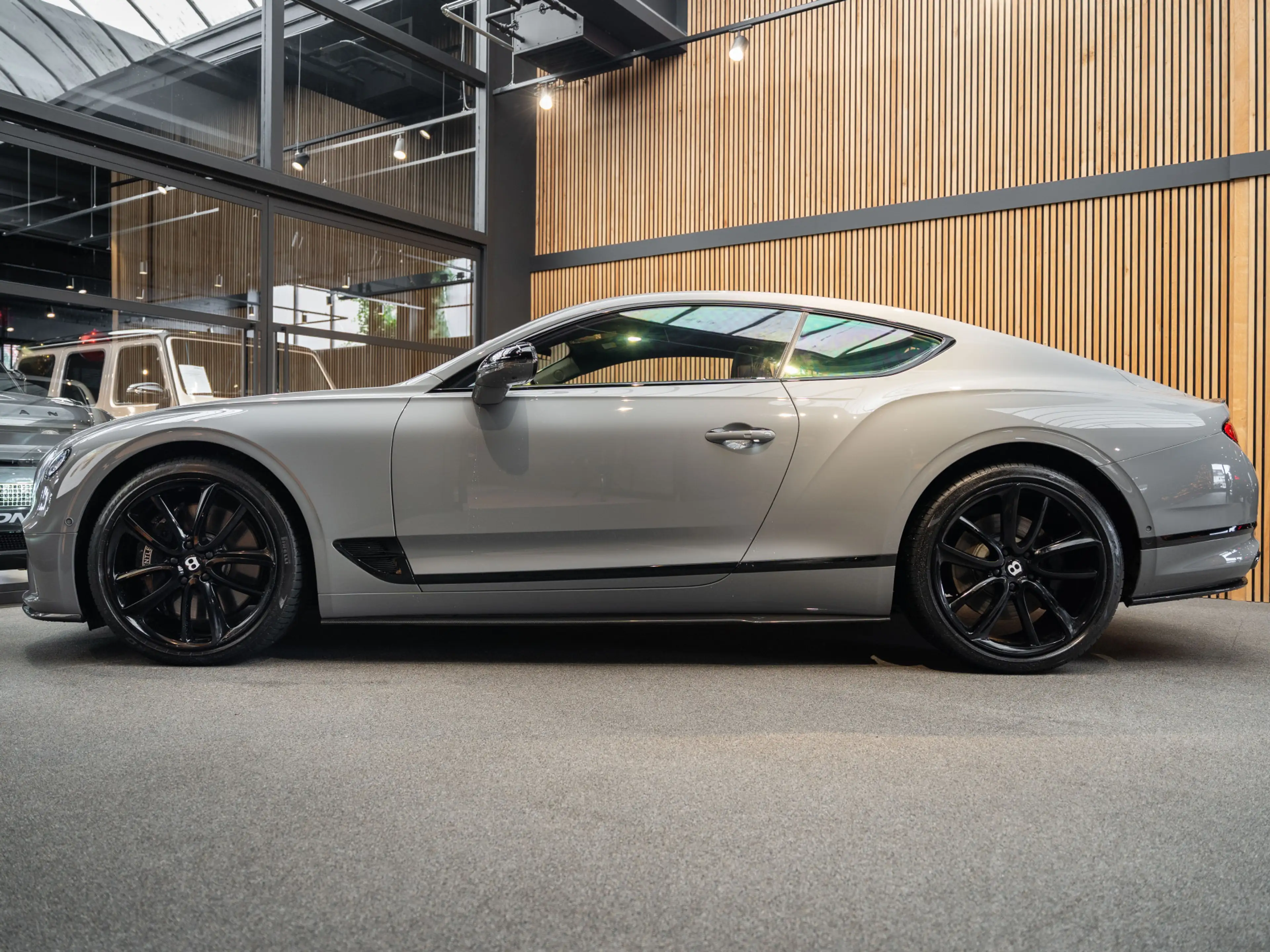 Bentley Continental GT V8 S Carbon Pakket 4.0 V8 S Naim Masssage — photo 3