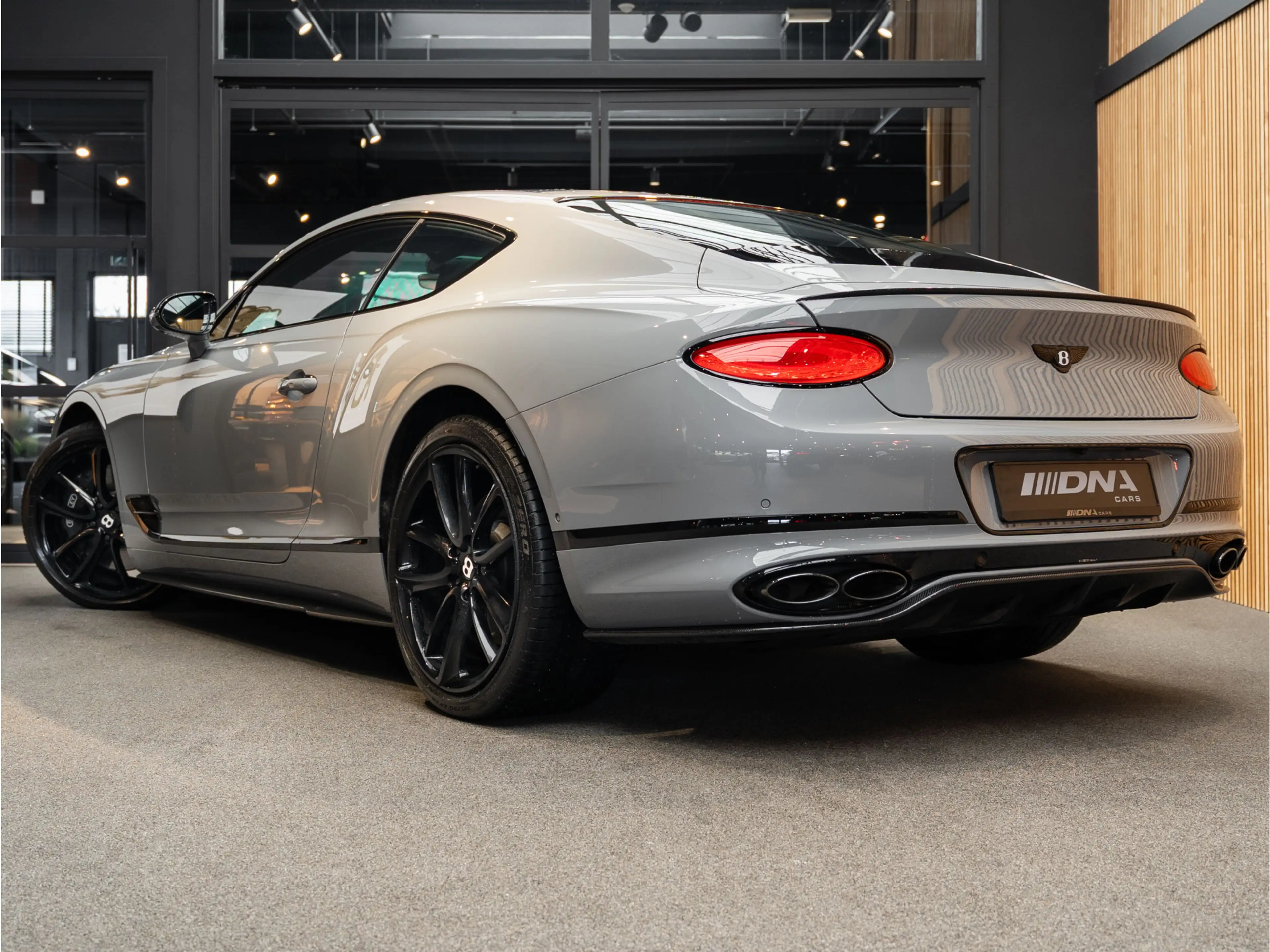 Bentley Continental GT V8 S Carbon Pakket 4.0 V8 S Naim Masssage — photo 5
