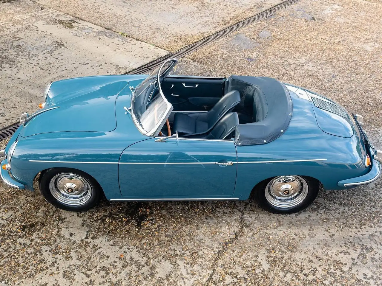 Porsche 356 B 1600 Roadster | One of just 2,649 ever built, foto 7