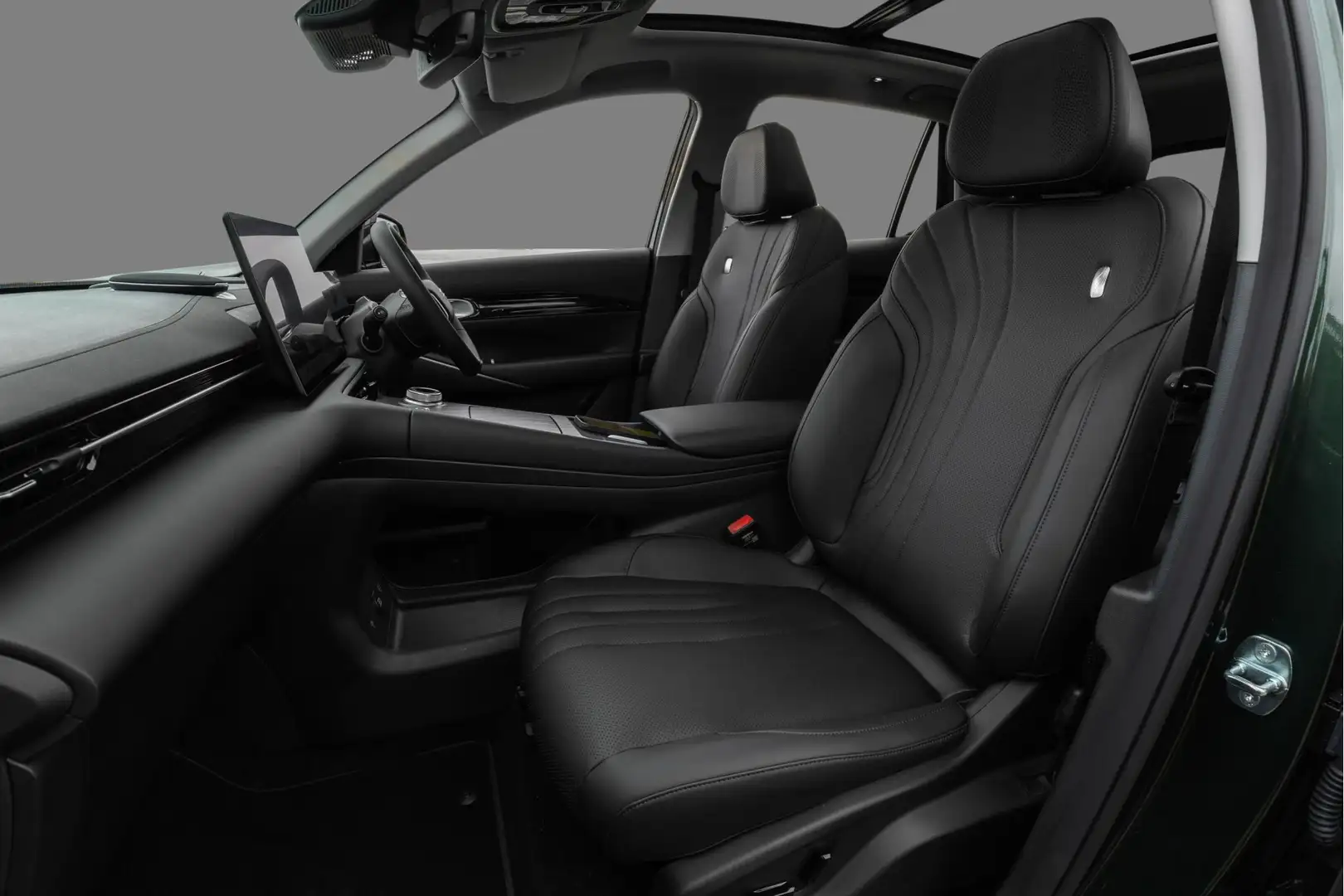 Geely Starray EM-i 1.5 MAX+ LONG RANGE 29,8 KWH | 136km WLTP | Panora Schwarz - 2