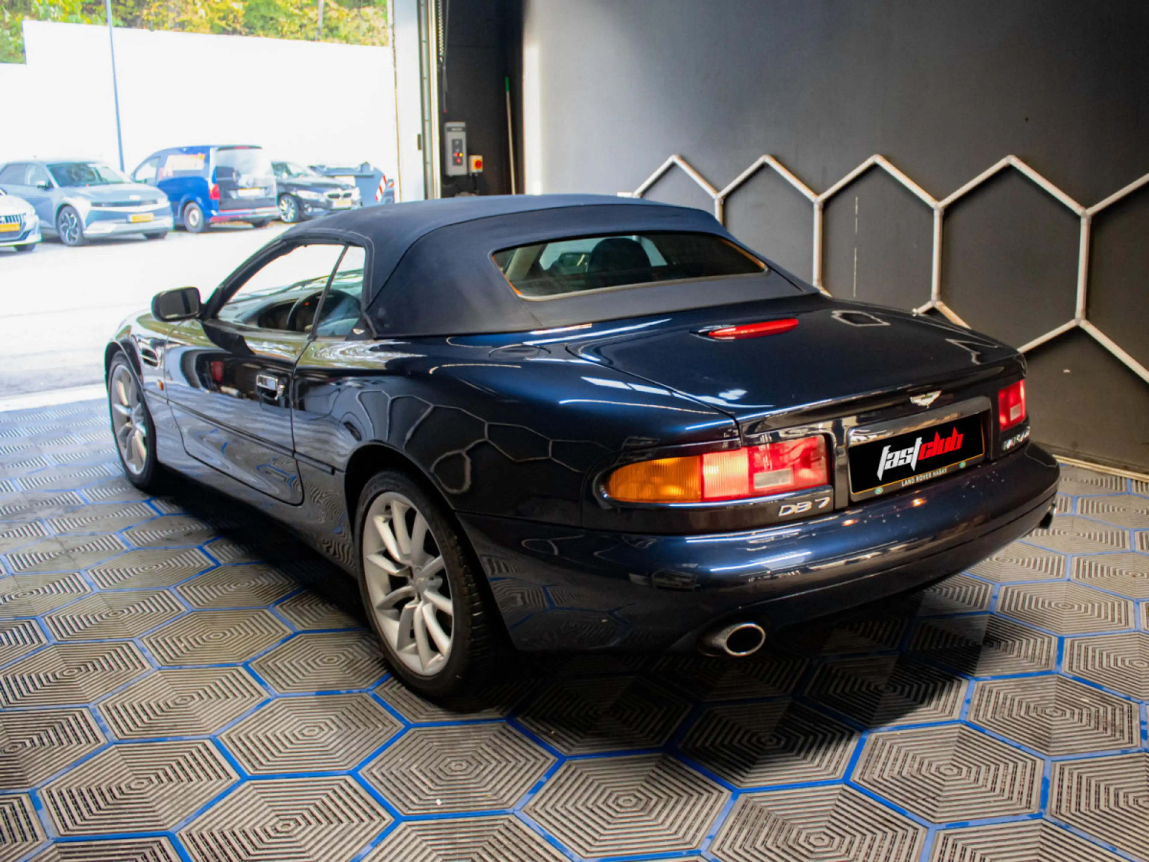 Aston Martin DB 7 Vantage Volante Vantage V12 6.0L 420CV AUTOMATIC — photo 4