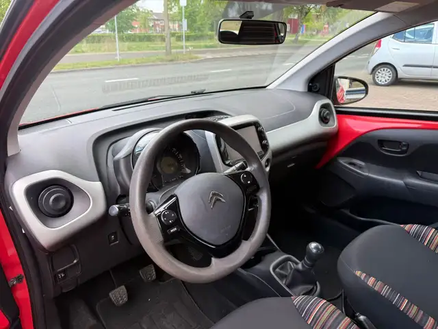 Citroen C1 view 10