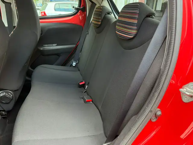 Citroen C1 view 12