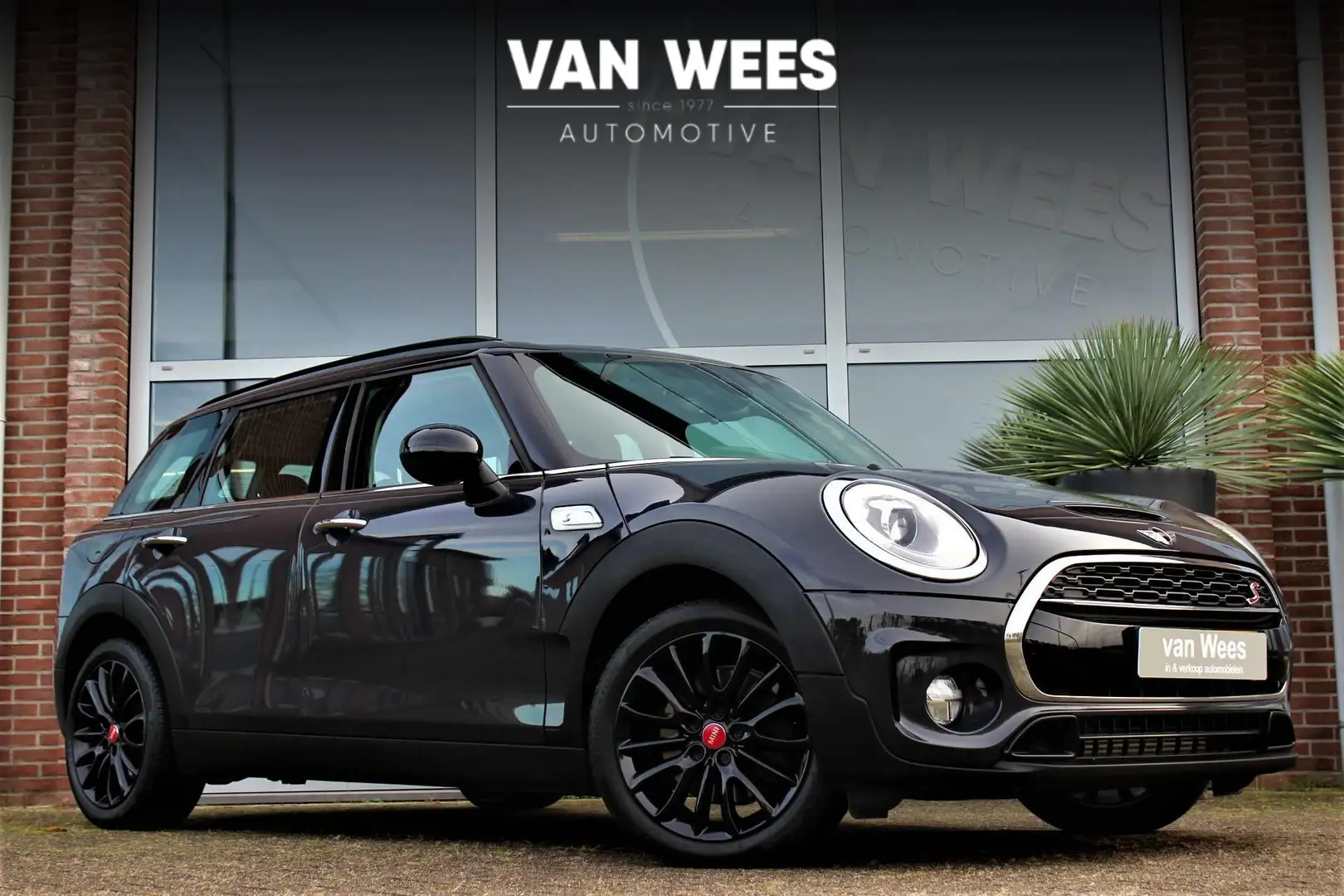 MINI Cooper S Clubman F54 2.0 Pepper Serious Business | Automaat | 194 p siva - 1