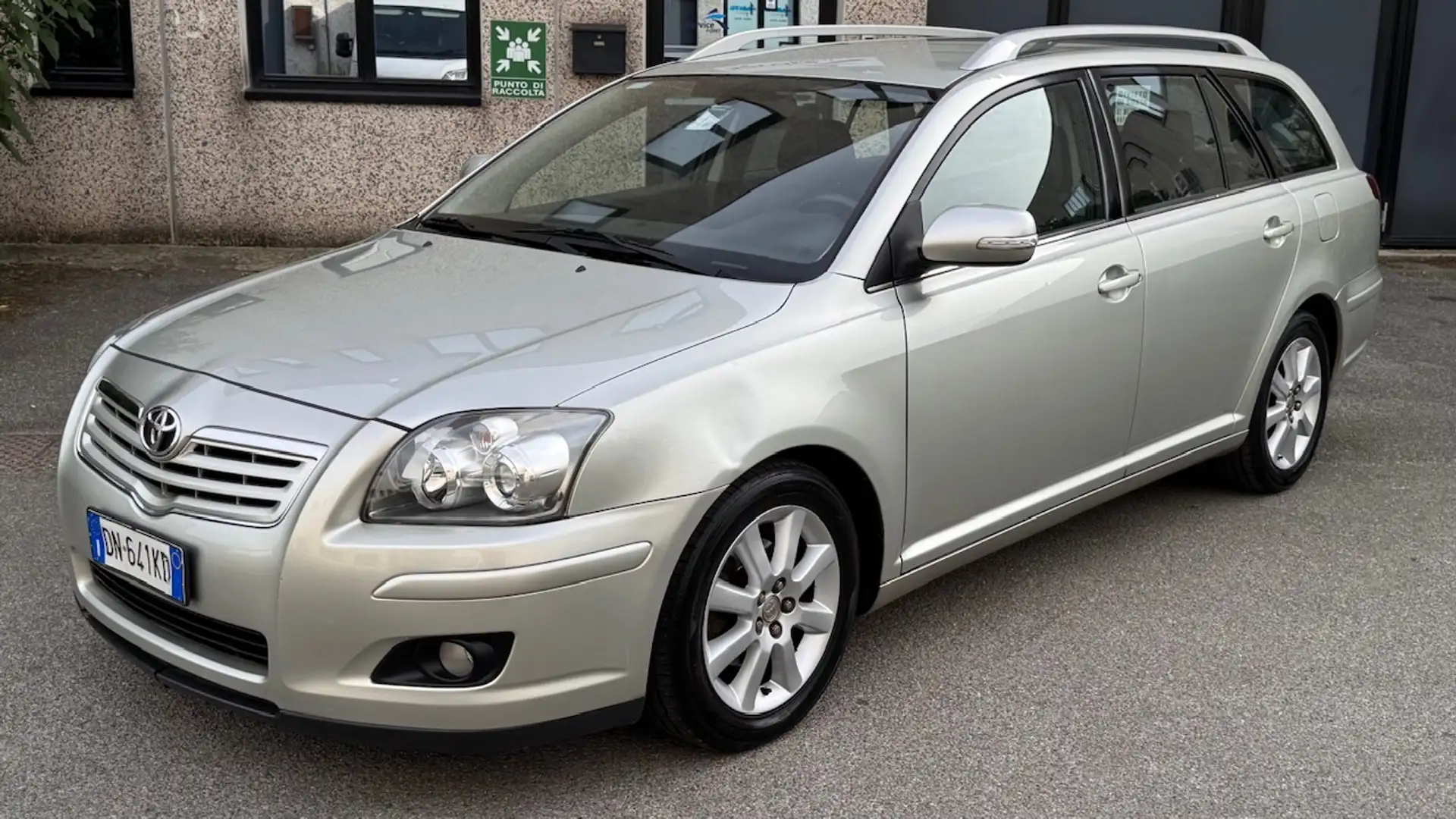 Toyota Avensis Avensis II 2007 1.8 vvt-i 16v SW Grigio - 2