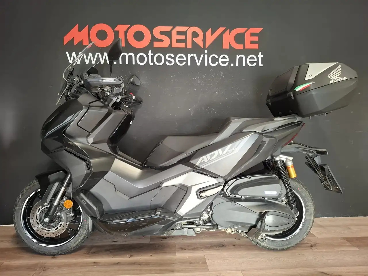 Honda ADV 350