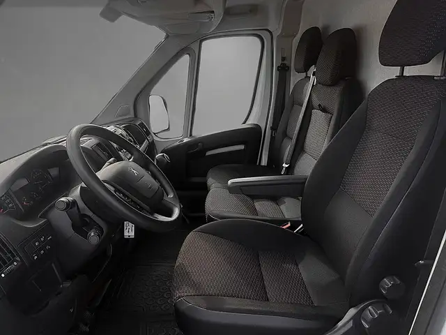 Peugeot Boxer view 7