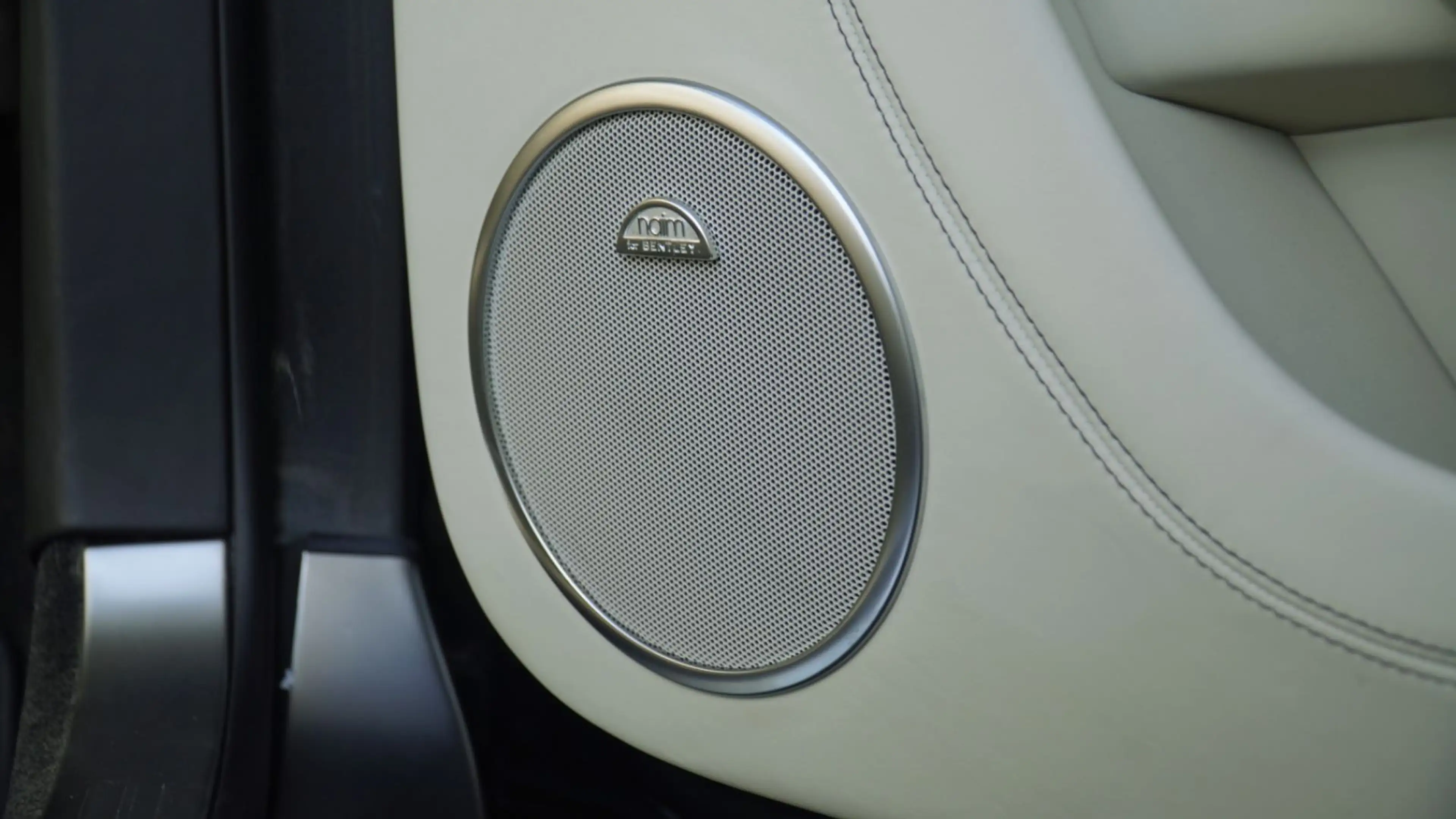 Bentley Continental GTC Speed*Naim*Kamera*Massage*Memory — photo 9