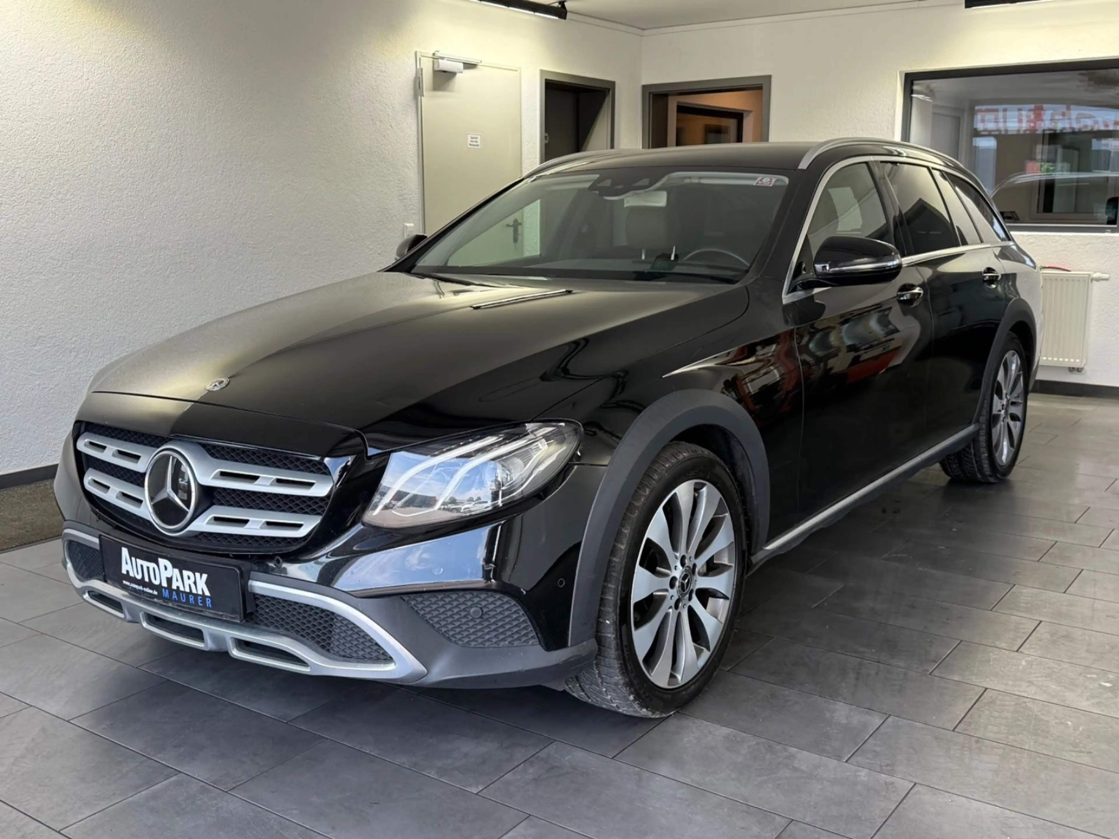 Mercedes-Benz E 350 T d 4Matic All-Terrain*Standheiz.*4xSHZ* — photo 2