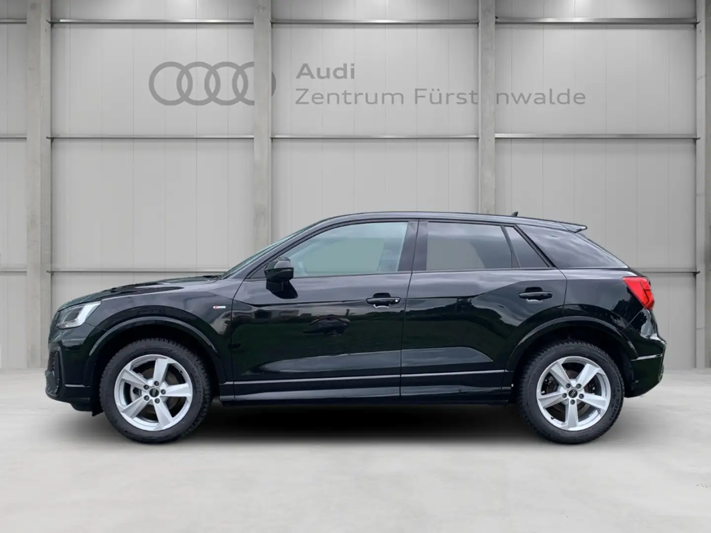 Audi Q2 35 TFSI S-tronic S line Navi Digitales Cockpit Sou Schwarz - 2