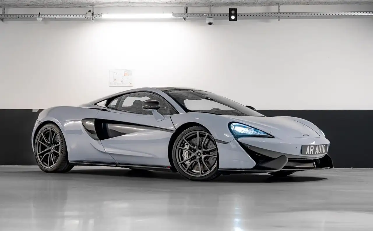 McLaren 570S