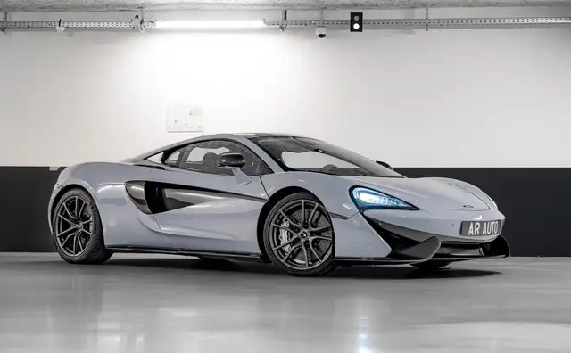 McLaren 570S 570 S 3.8 V8 CH MSO PPF Bloc Avant Carbone Bowers & Wilkins Sièges Racing Caméra Freins Céramique Lift Soft Close -