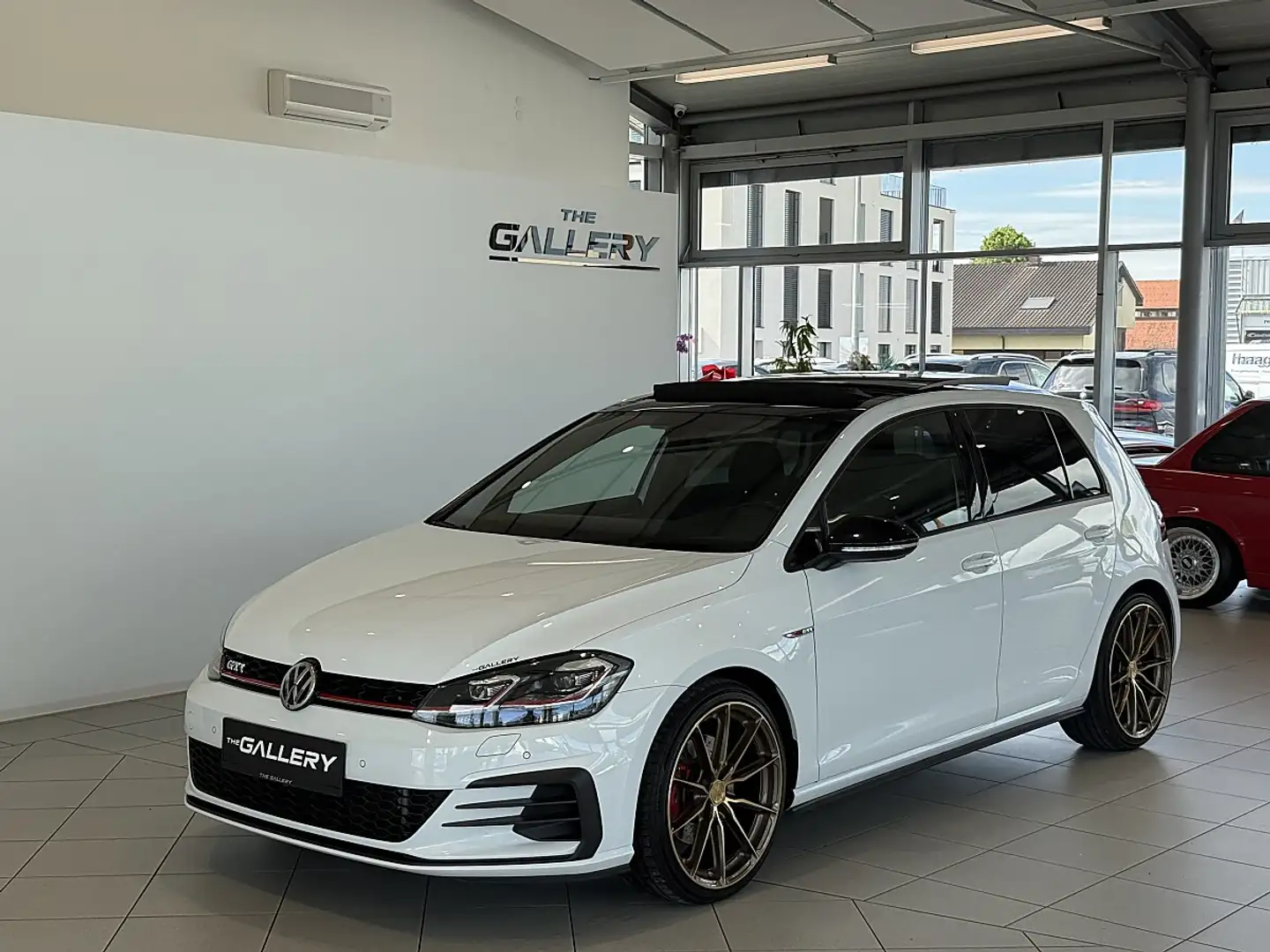 Volkswagen Golf GTI 2,0 TSI DSG*Panorama*LED*Ambiente*19'' Weiß - 2