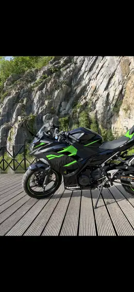 Kawasaki Ninja 400 - foto 4