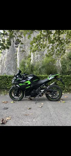 Kawasaki Ninja 400 - foto 7