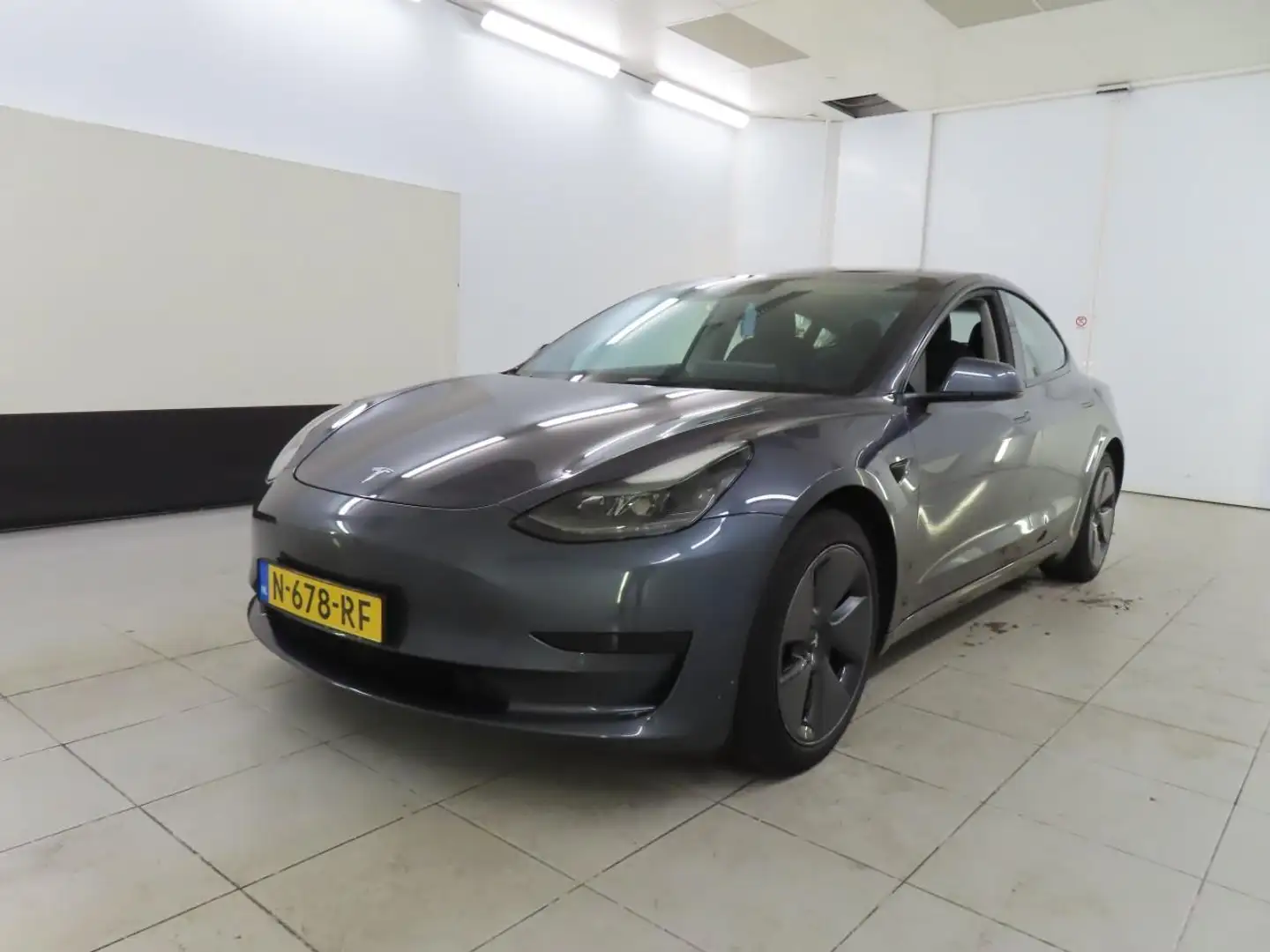 Tesla Model 3 Standard RWD Plus 94% SoH FACELIFT [ WARMTEPOMP+LF Grijs - 1