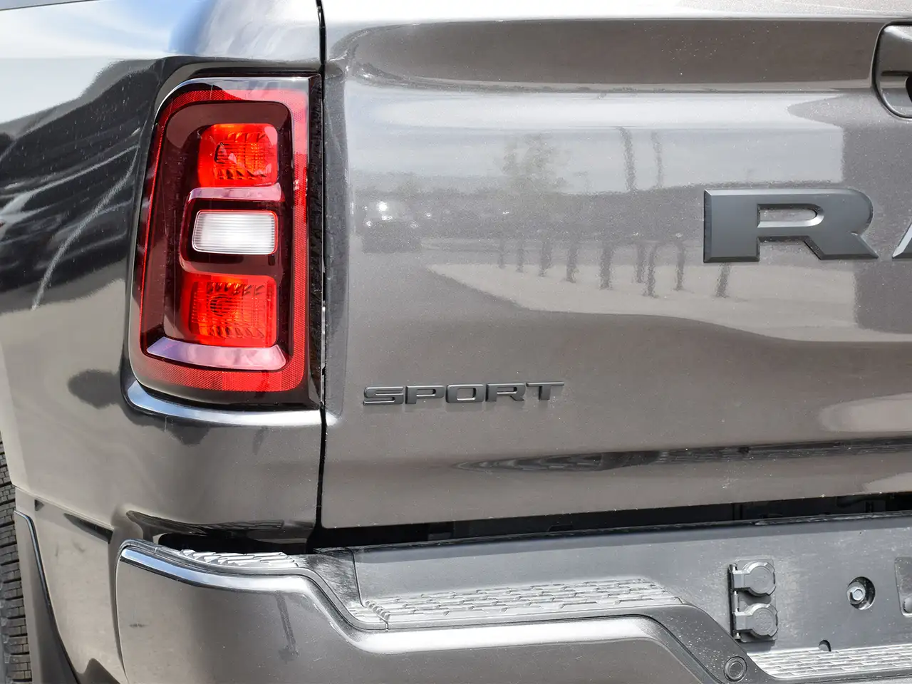 RAM 1500 снимка RAM 1500