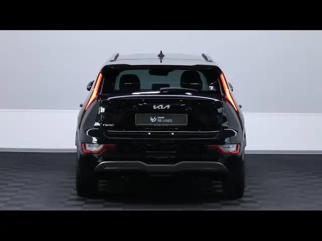 Kia Niro view 6