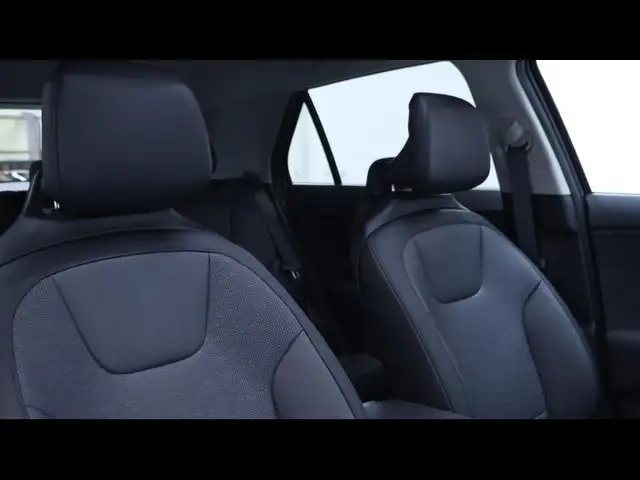 Kia Niro view 11