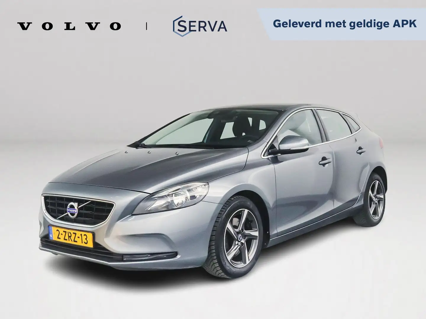 Volvo V40 T4 Aut. Momentum | Navi Gris - 1