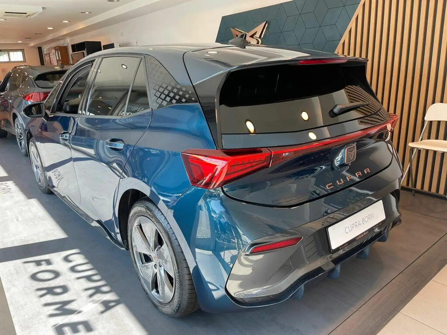 CUPRA Born 58kWh Blu/Azzurro - 2