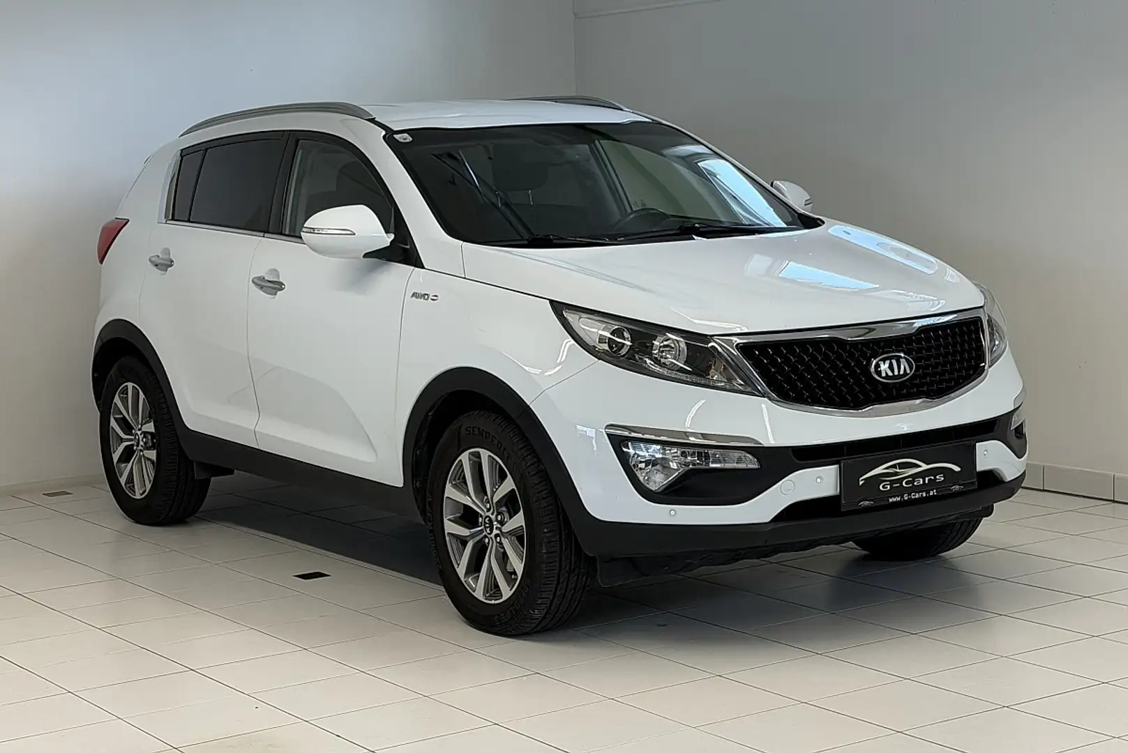 Kia Sportage Gold 2,0 CRDi AWD Weiß - 1