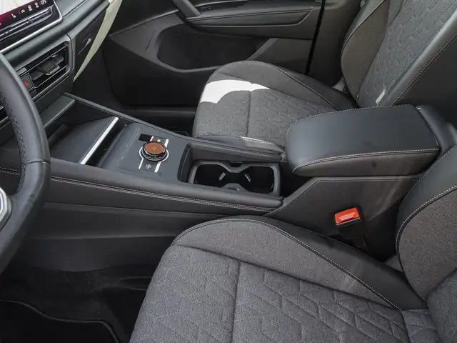 Volkswagen Tayron view 14