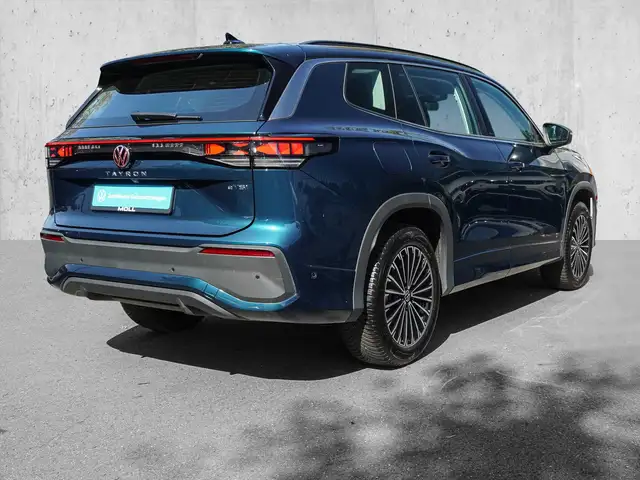 Volkswagen Tayron view 4