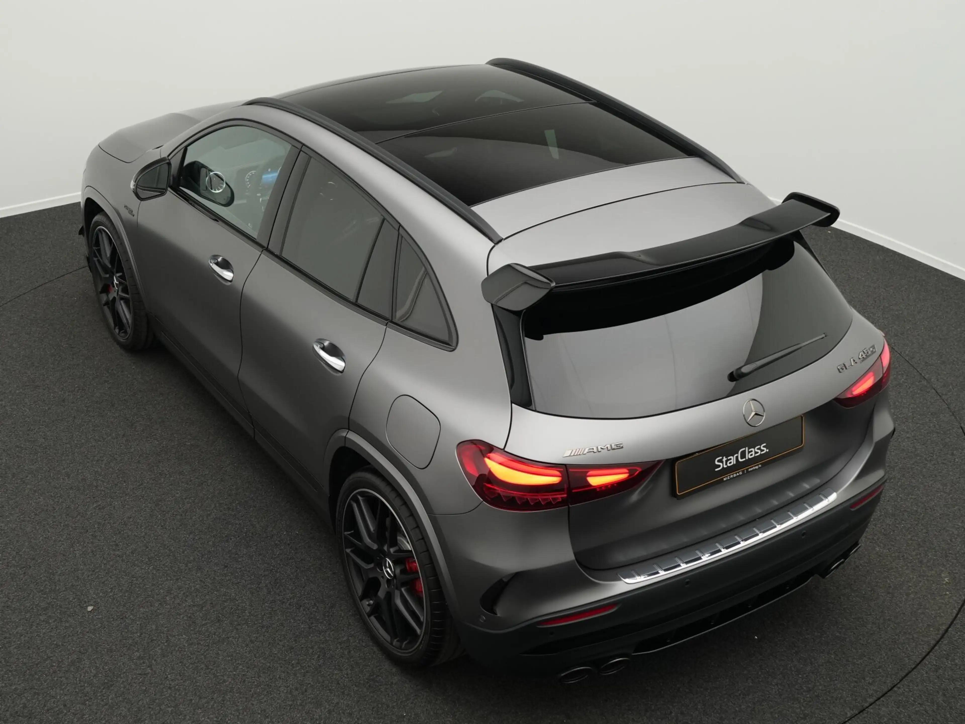 Mercedes-Benz GLA 45 AMG GLA 45 AMG S 4MATIC+ Multi+Pano+Night+Totw+Burm BC — photo 11