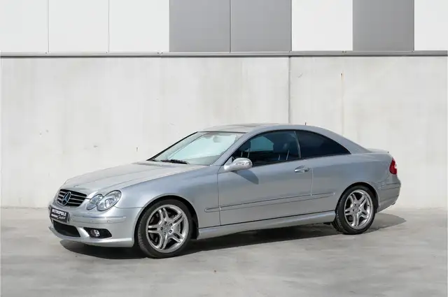 Mercedes-Benz CLK 55 AMG M1186