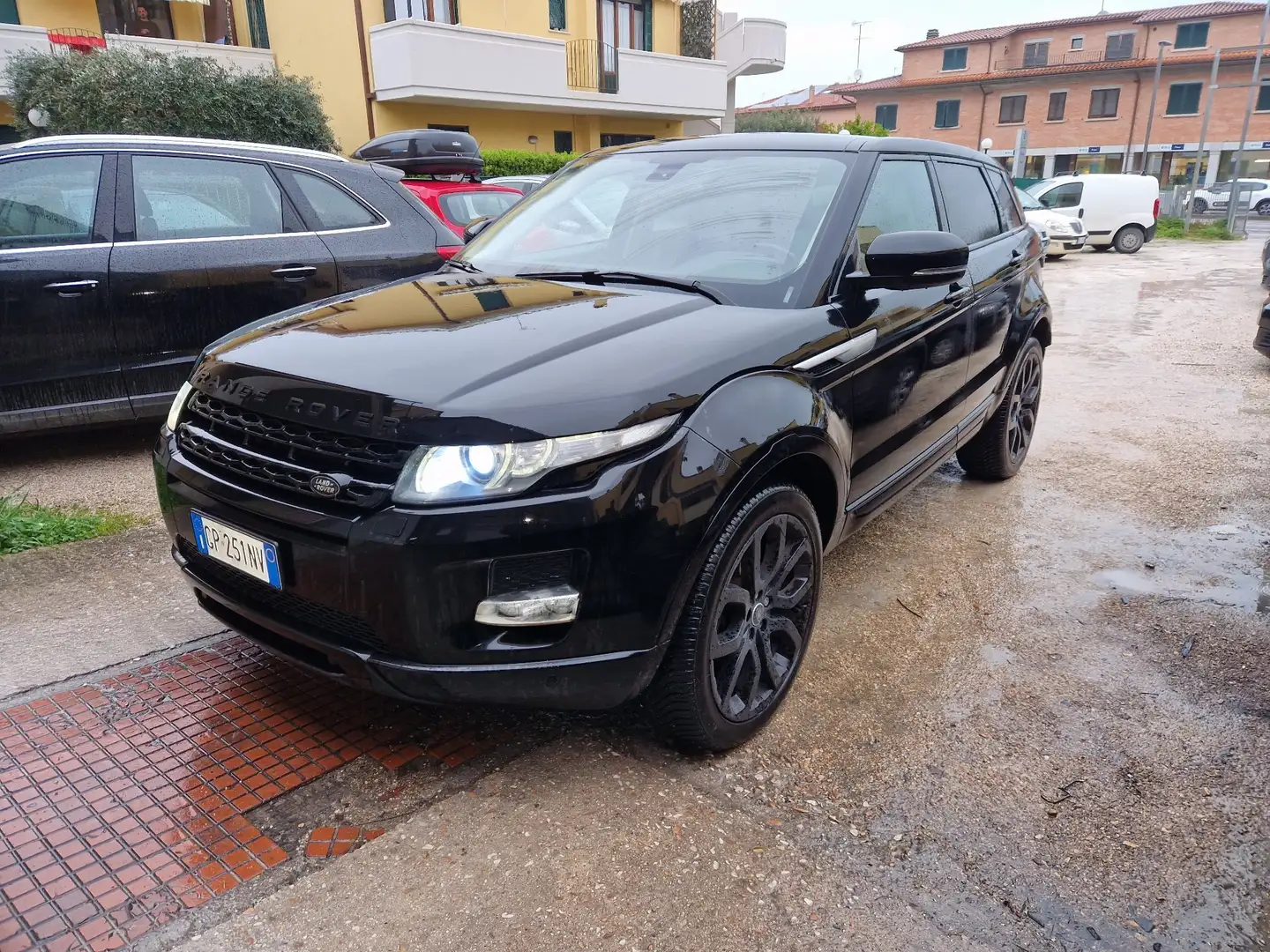 Land Rover Range Rover Evoque 5p 2.2 td4 Launch edition 150cv - 1