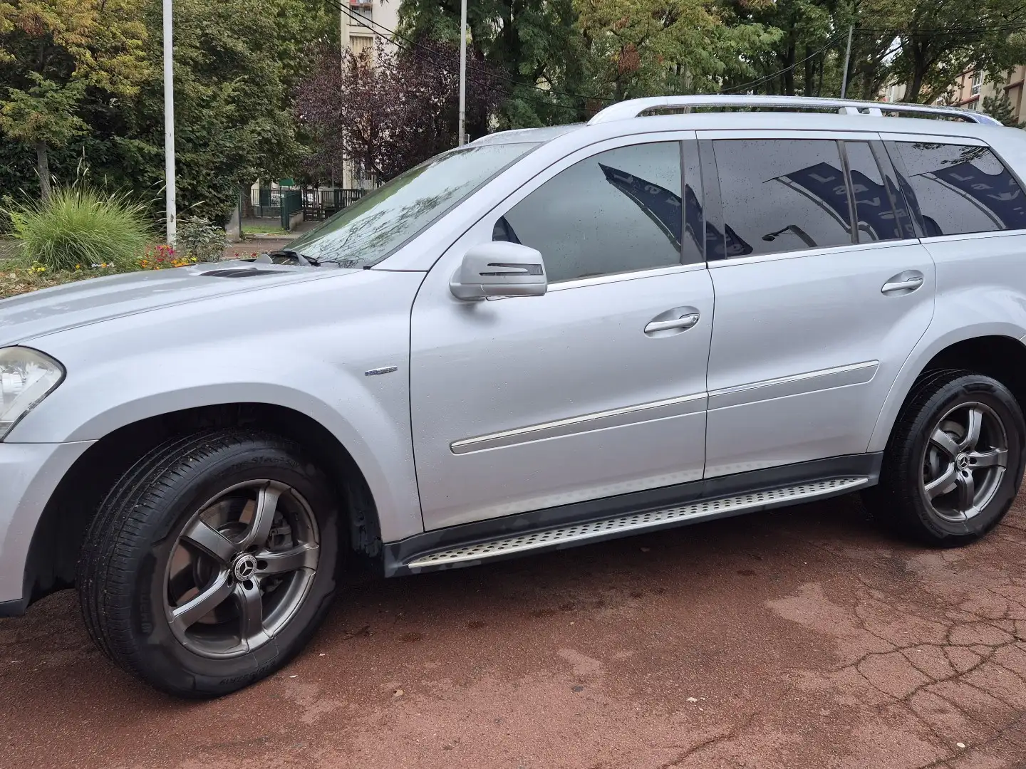Mercedes-Benz GL 350 Classe CDI BlueEfficiency A Gris - 1