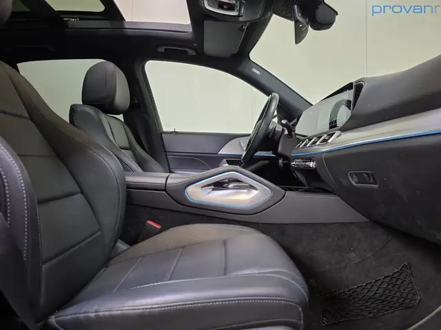 Mercedes-Benz Gle view 2