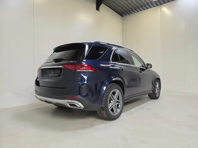 Mercedes-Benz Gle view 3