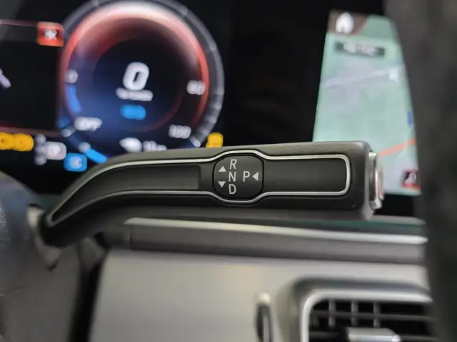 Mercedes-Benz Gle view 19