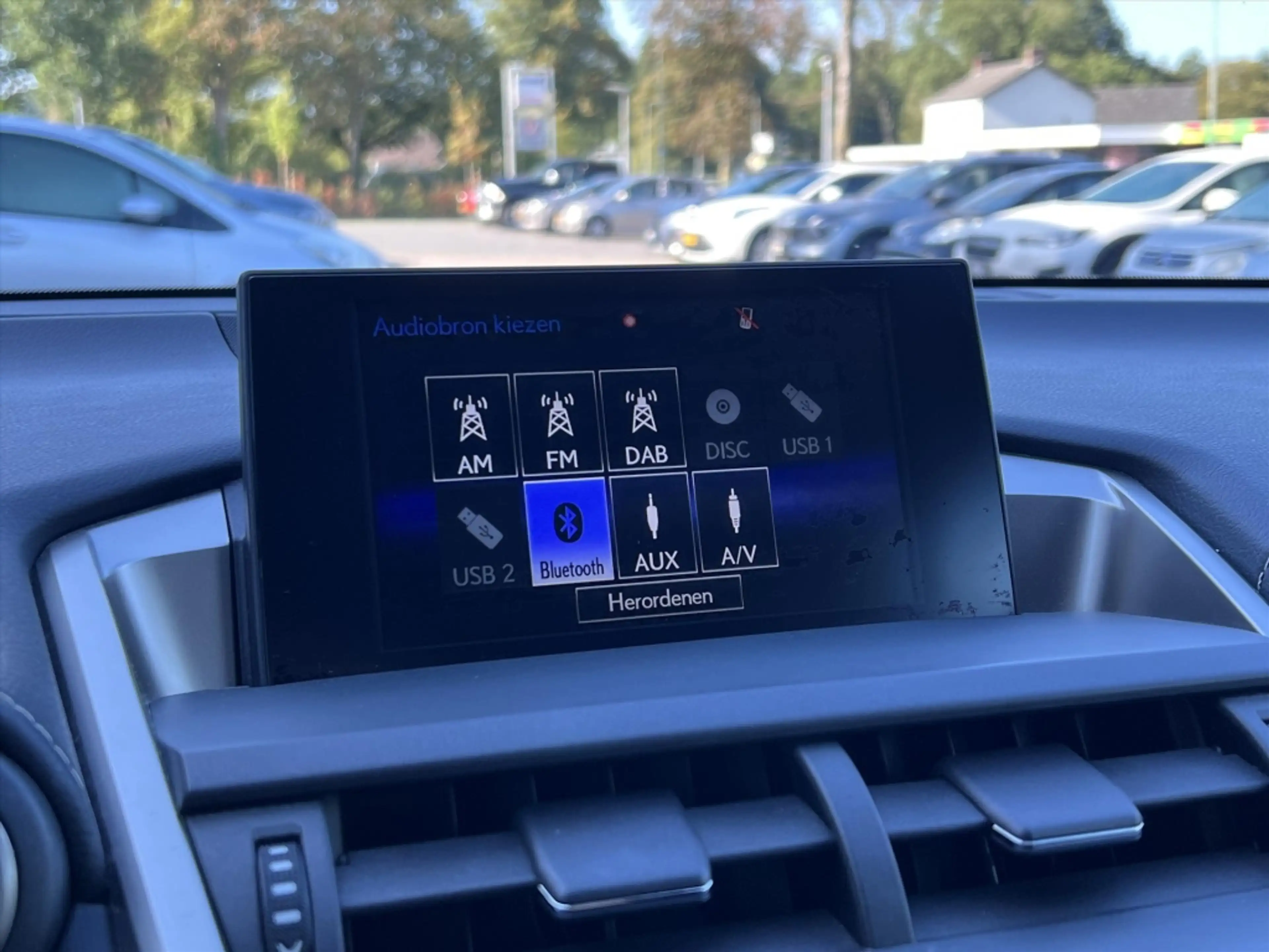Lexus NX 300h AWD President Line | Mark Levinson, Head up displa — photo 44