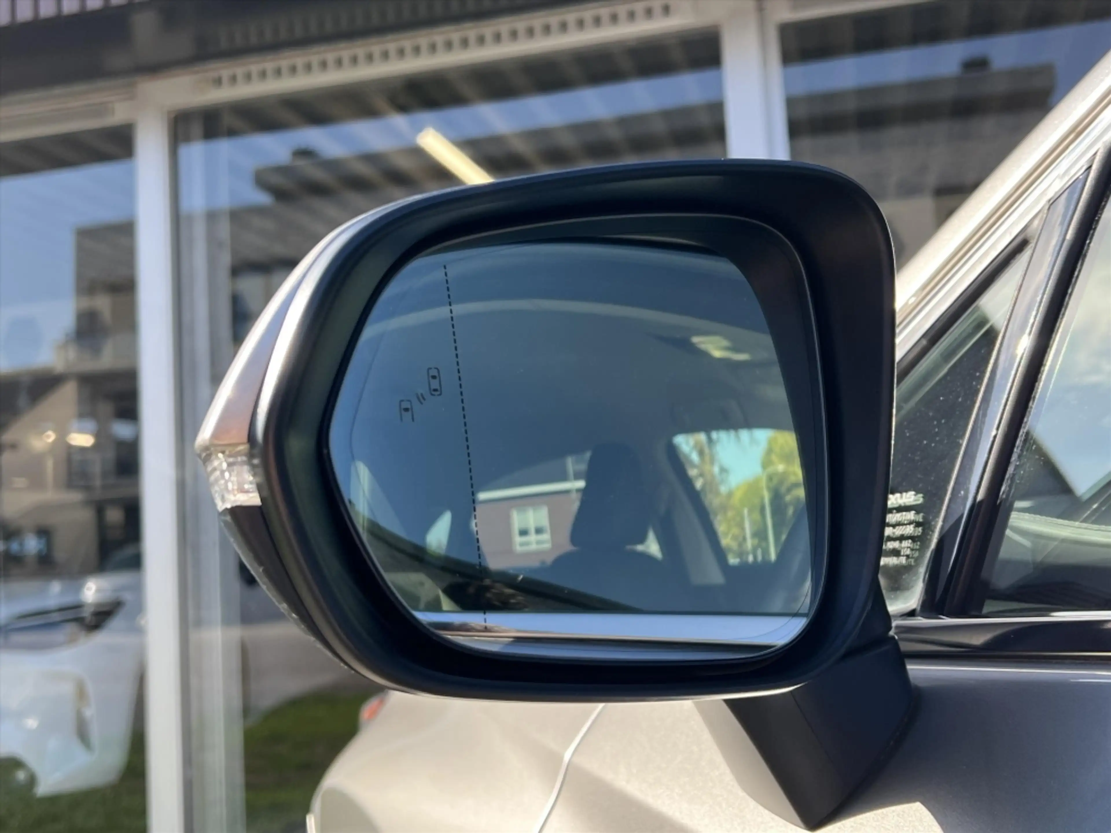 Lexus NX 300h AWD President Line | Mark Levinson, Head up displa — photo 3