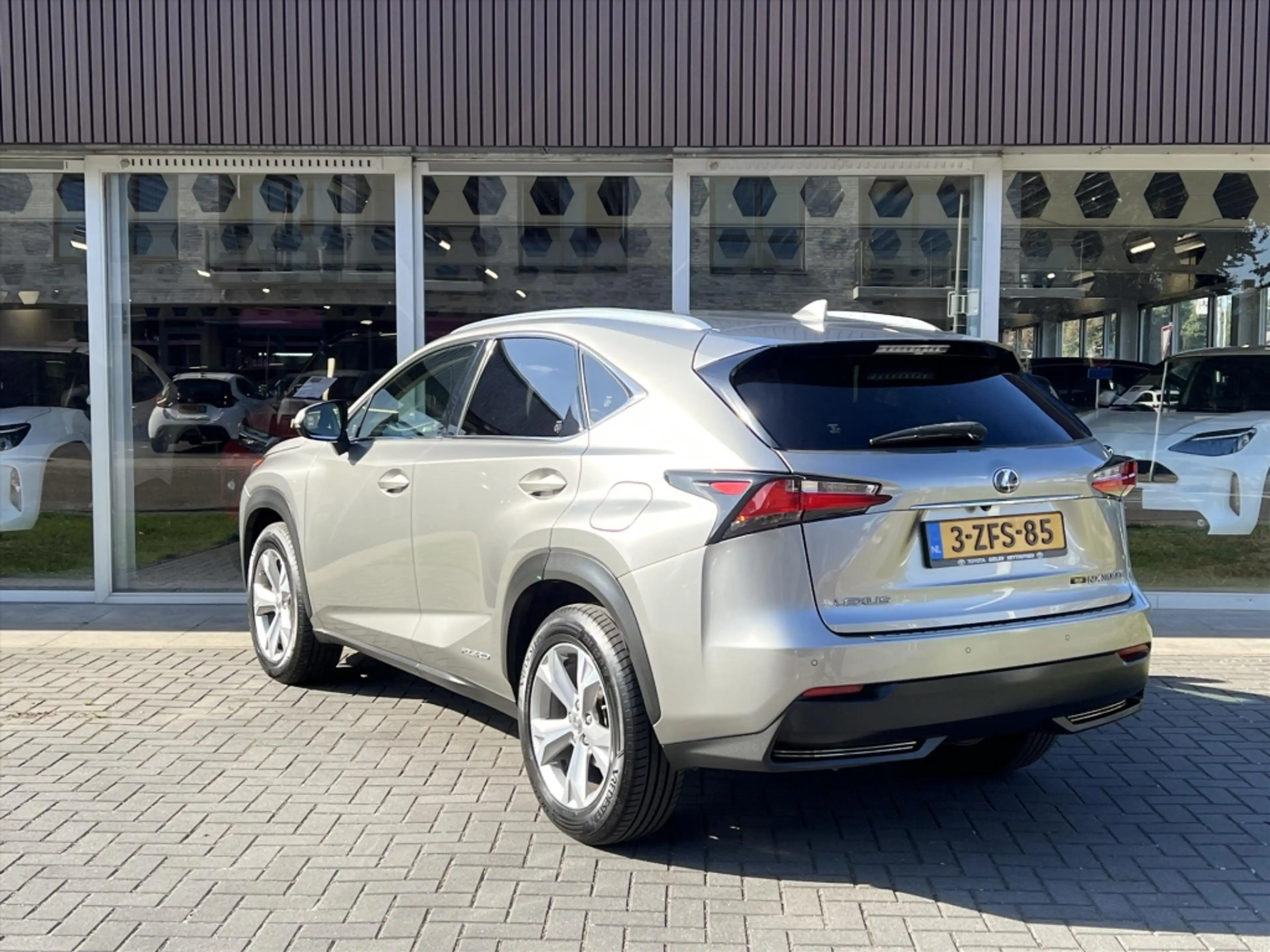 Lexus NX 300h AWD President Line | Mark Levinson, Head up displa — photo 49