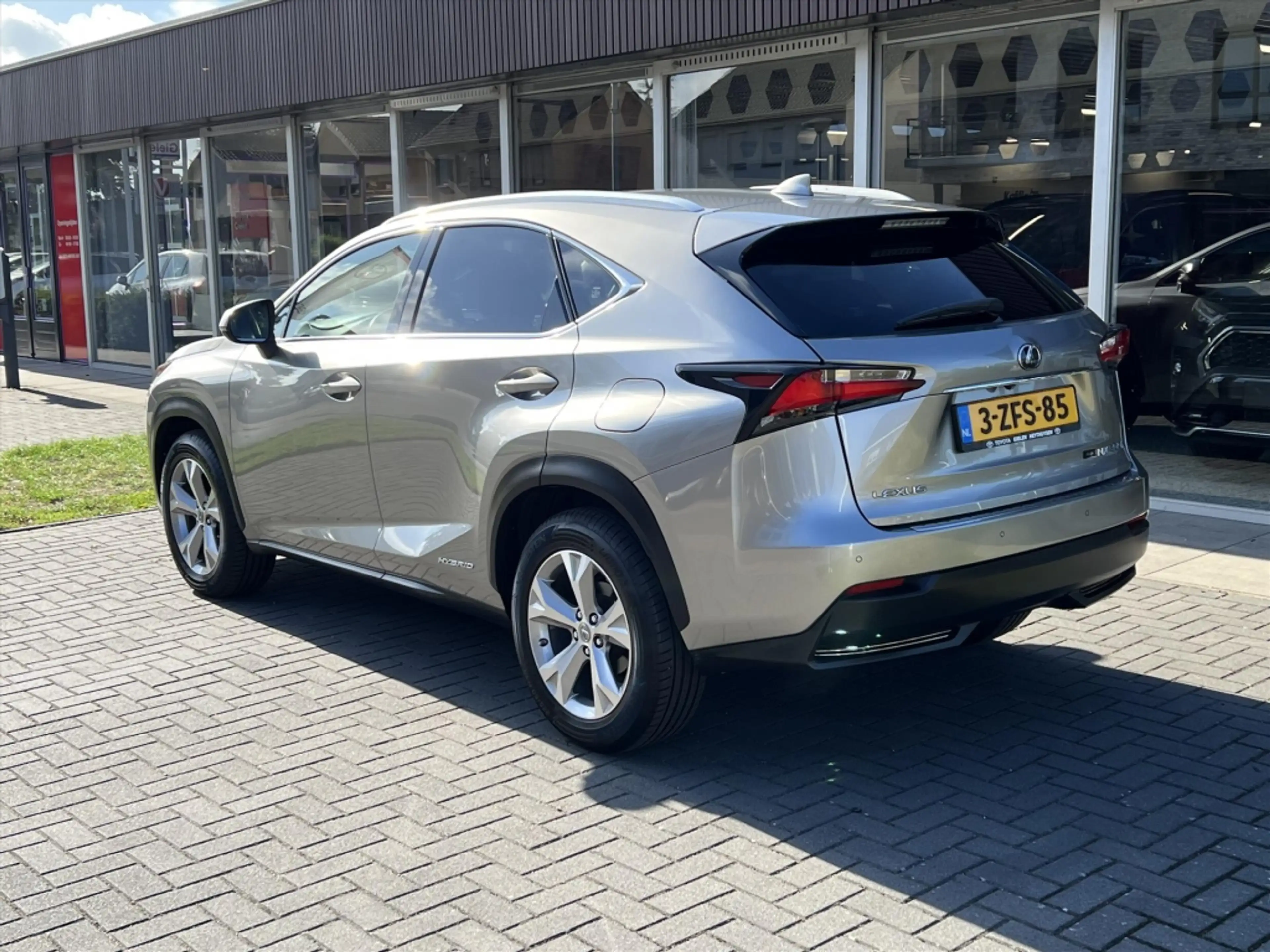 Lexus NX 300h AWD President Line | Mark Levinson, Head up displa — photo 2