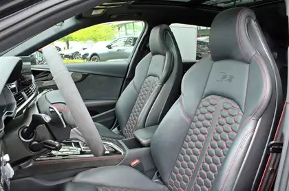 Annonce voiture d'occasion Audi RS4 - CARADIZE