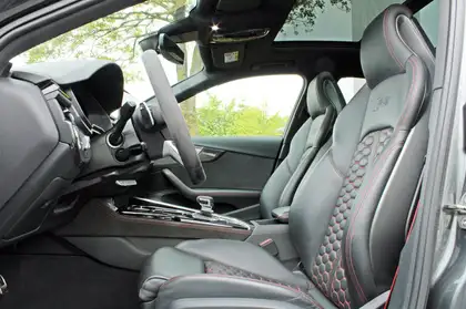 Annonce voiture d'occasion Audi RS4 - CARADIZE