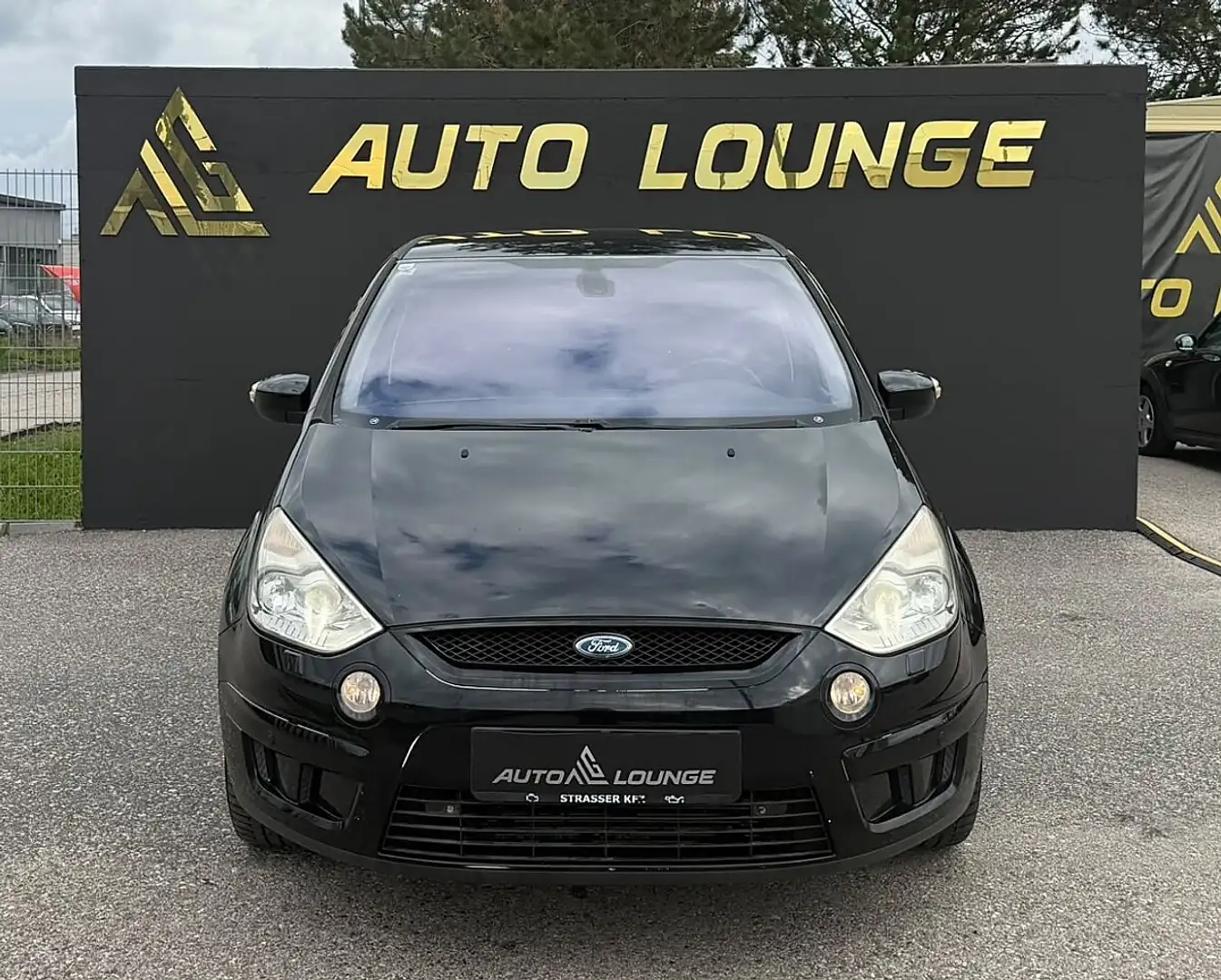 Ford S-Max S-MAX 2.0 TDCi DPF Titanium Schwarz - 2