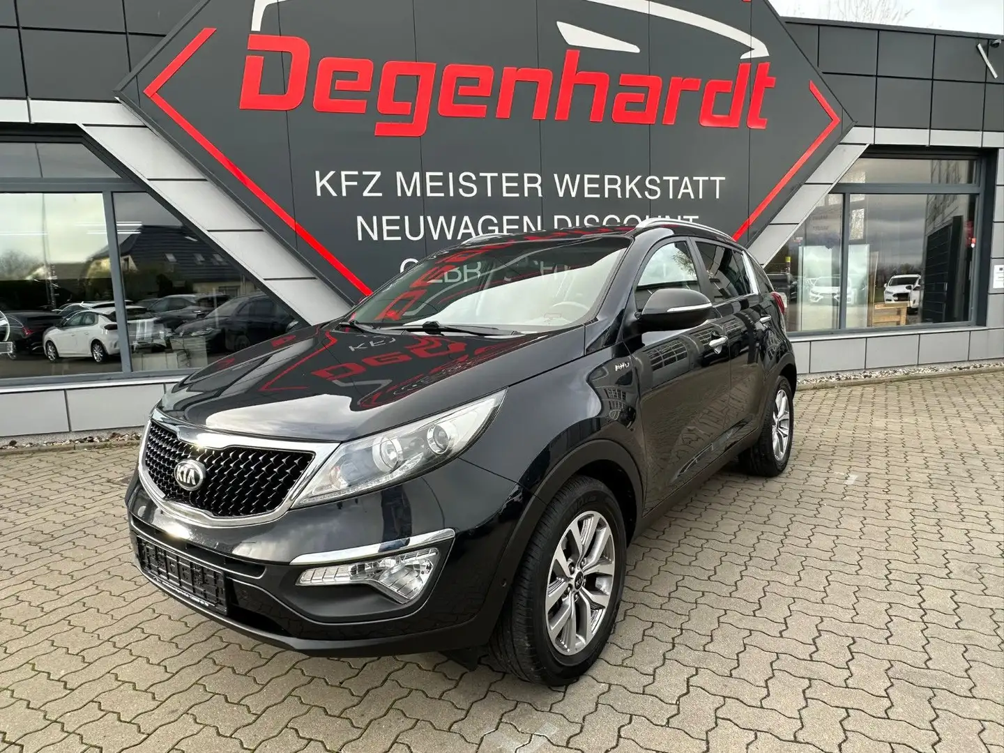 Kia Sportage FIFA World Cup Edition 4WD Schwarz - 1
