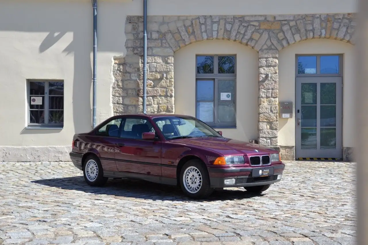BMW 320 1. Hand, Erstlack, Scheckheftgepflegt, foto 10