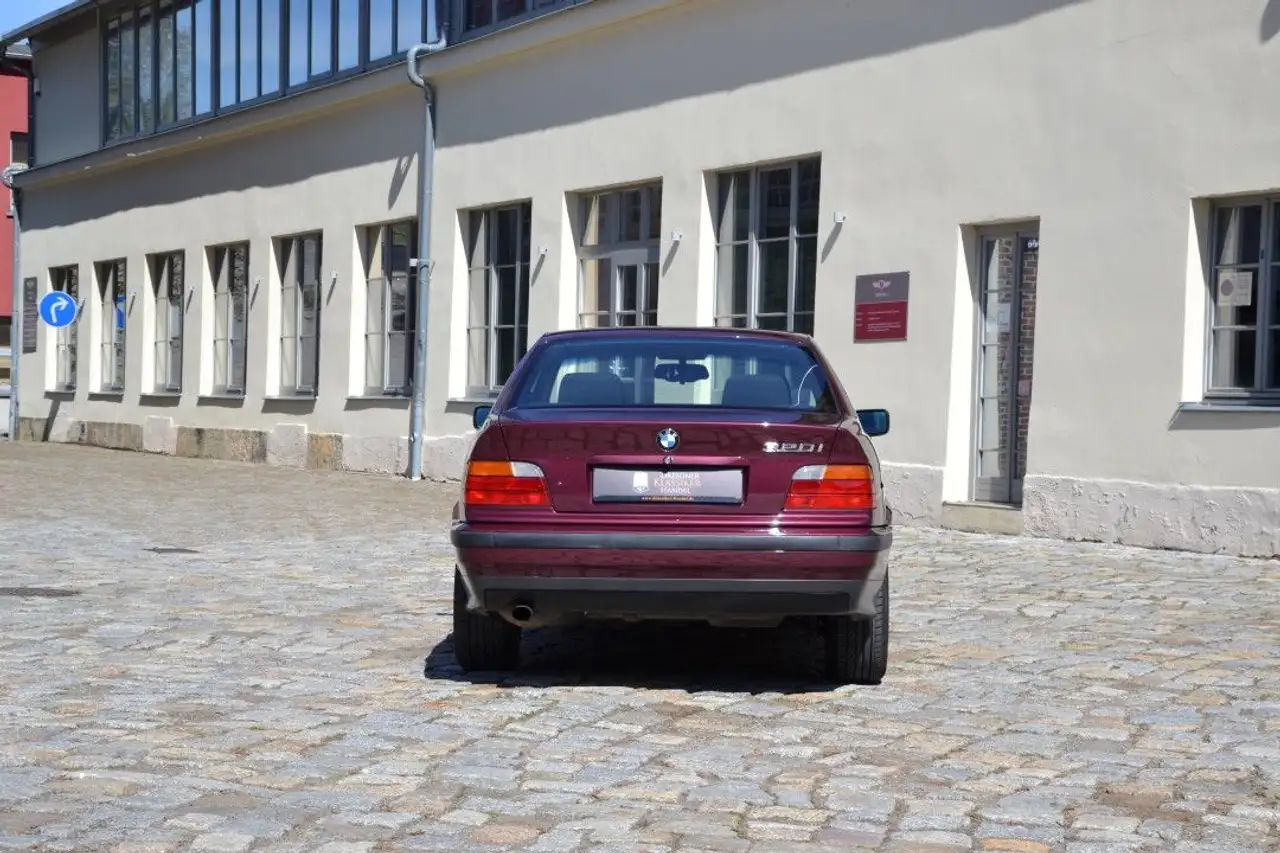 BMW 320 1. Hand, Erstlack, Scheckheftgepflegt, foto 6