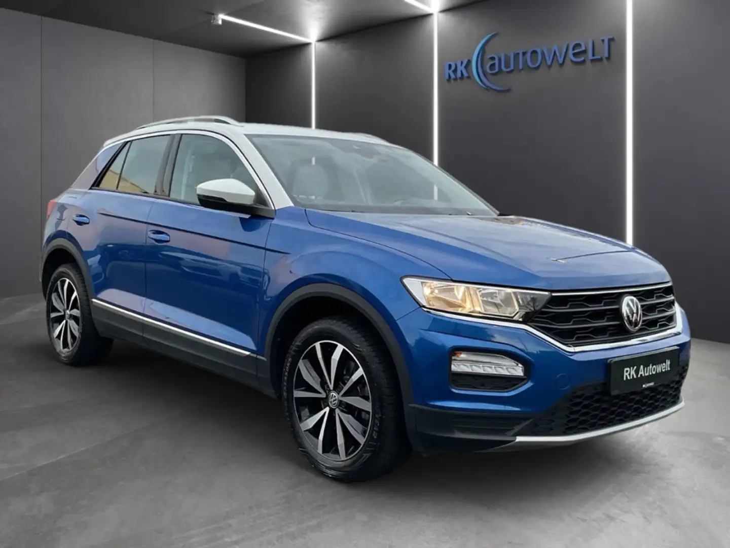 Volkswagen T-Roc Style 1.0 TSI 2-Zonen-Klimaautom SHZ AHK Bleu - 2