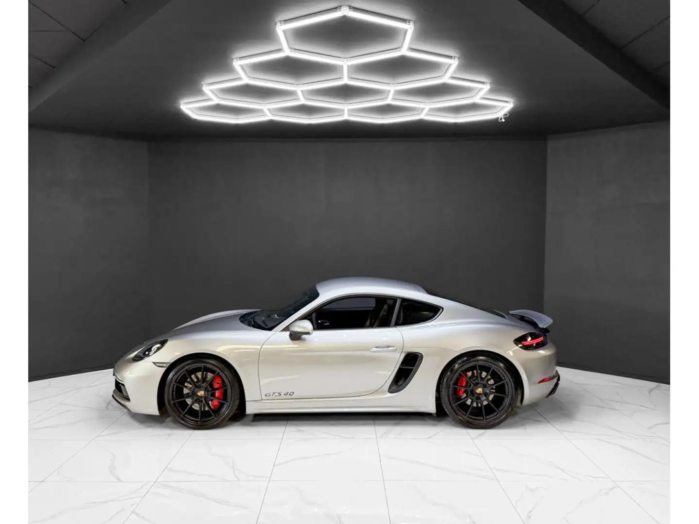 Porsche Cayman 718 GTS 4.0 / SportDesign / CarPlay Grijs - 2