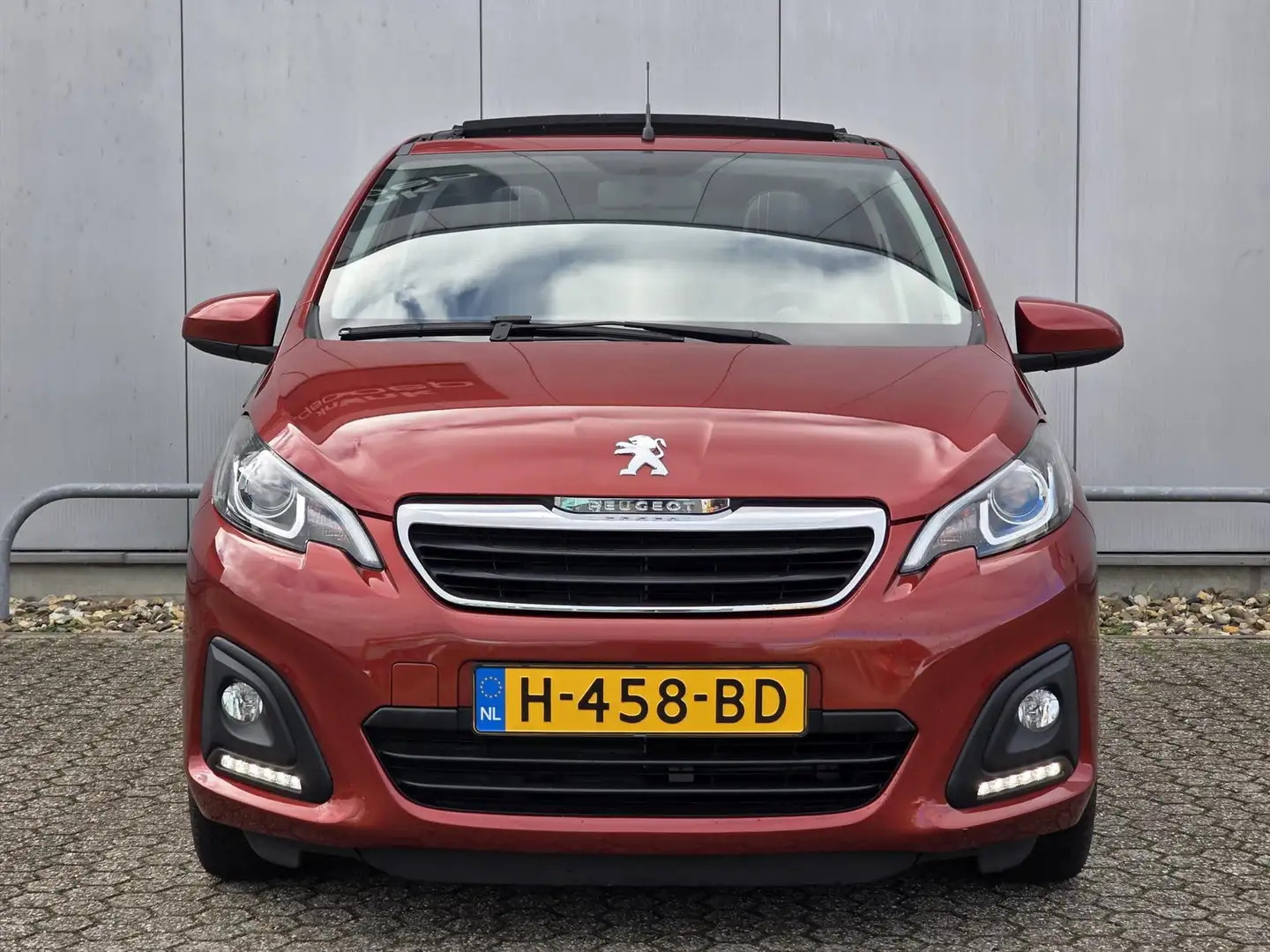 Peugeot 108 1.0 72pk 5D TOP! Active | Airconditioning | Elektr Rouge - 2