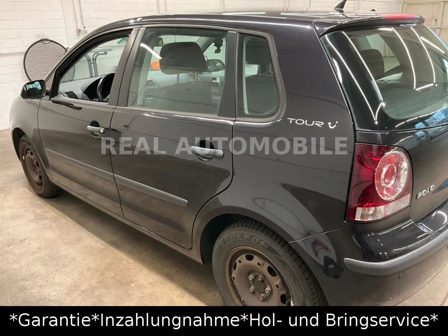 Volkswagen Polo IV Tour *TÜV NEU*SCHECKHEFT*KLIMA*PDC* Schwarz - 2