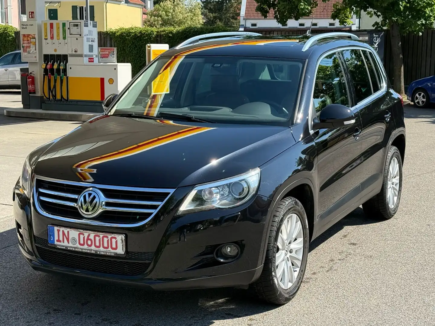 Volkswagen Tiguan Sport & Style 4Motion*Navi*Leder*SHZ*Anhk Noir - 2